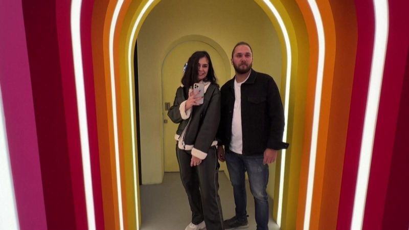 Mê cung ảnh selfies tại Ai Cập