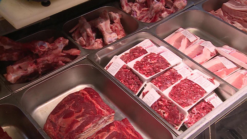 Đề xuất thịt lợn là hàng bình ổn giá