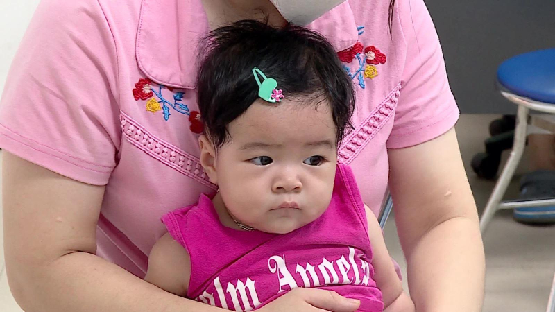 Không để thiếu thuốc, vaccine tiêm chủng mở rộng