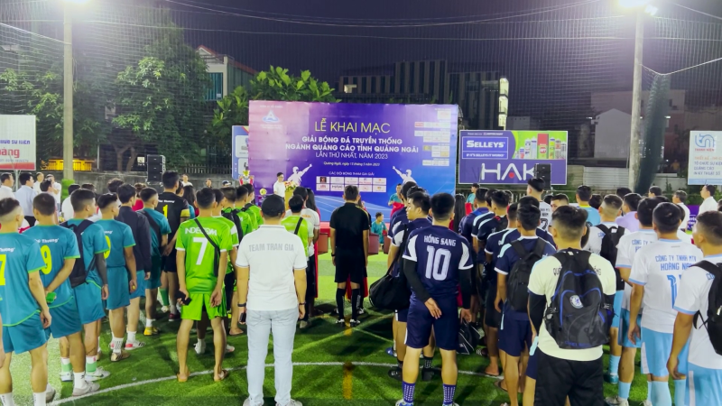 Giải bóng đá mang thông điệp kết đoàn