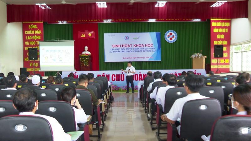 Quy trình cấp cứu trước viện trong đột qụy não cấp