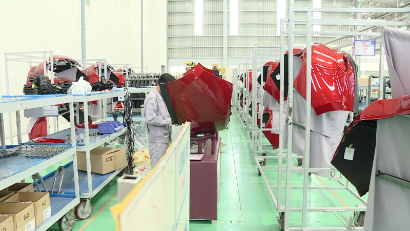 Giảm 50% lệ ph&iacute; trước bạ &ocirc; t&ocirc; trong nước