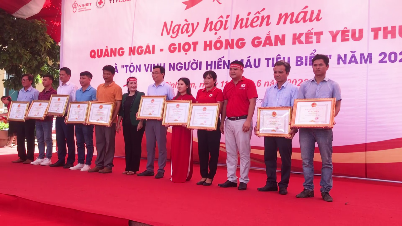 Những giọt máu nhân đạo nơi vùng cao