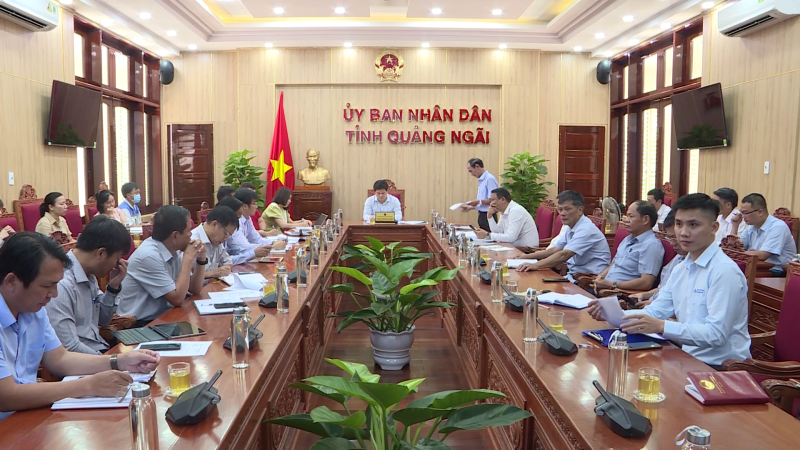 Các cơ quan, doanh nghiệp, cá nhân phải xem việc tiết kiệm điện là việc làm thường xuyên