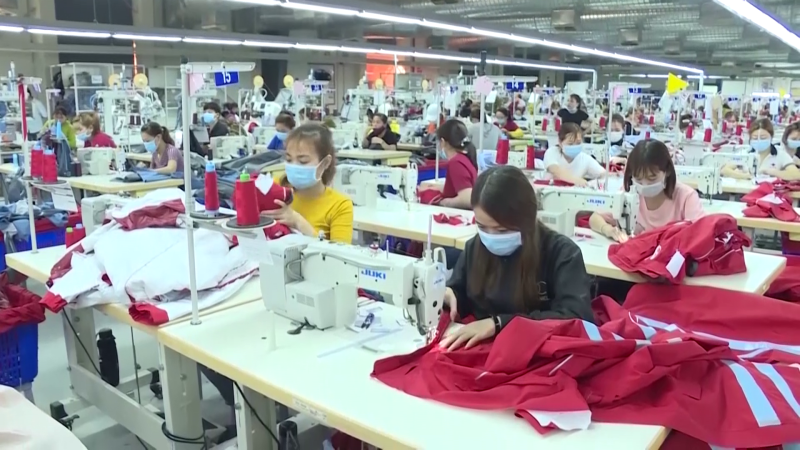 Công đoàn đồng hành cùng doanh nghiệp và người lao động