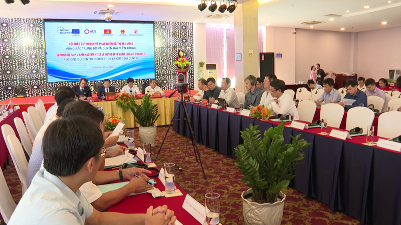 Hội thảo “Quy hoạch và phát triển đô thị bền vững vùng Bắc trung bộ và duyên hải miền Trung”