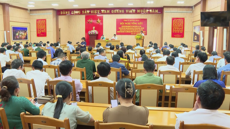 Tiếp tục đổi mới căn bản, toàn diện giáo dục và đào tạo phù hợp với giai đoạn mới