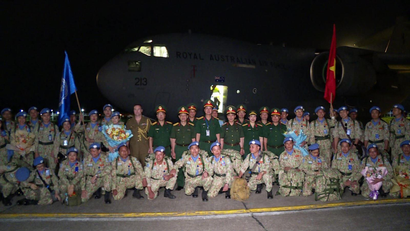 Bệnh viện d&atilde; chiến 2.4 ho&agrave;n th&agrave;nh nhiệm vụ về nước