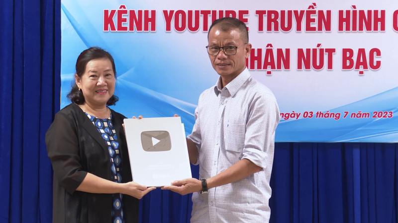 Kênh YouTube Truyền hình Quảng Ngãi nhận Nút Bạc