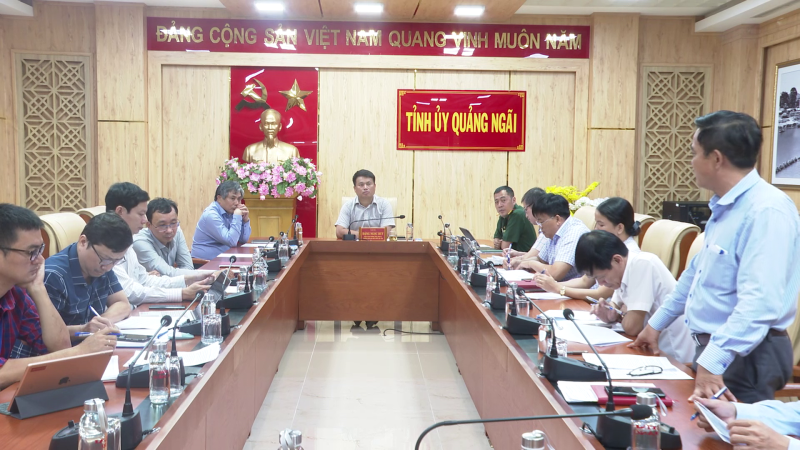 Đảng viên cần gương mẫu đăng ký, cập nhật phần mềm sổ tay đảng viên điện tử