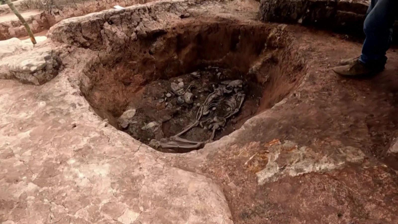 Peru khai quật mộ cổ 3.000 năm