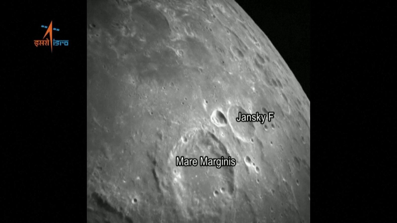 Tàu đổ bộ Vikram của Ấn Độ gửi về dữ liệu nhiệt độ Mặt Trăng