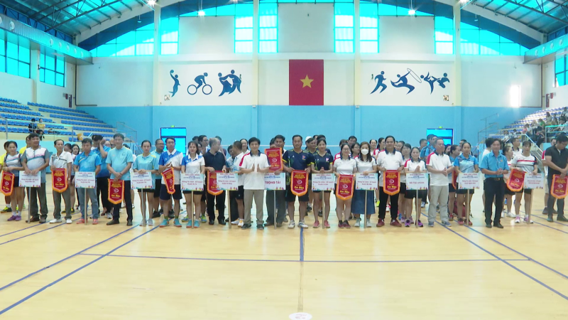Khai mạc giải cầu lông cơ quan tài chính năm 2023