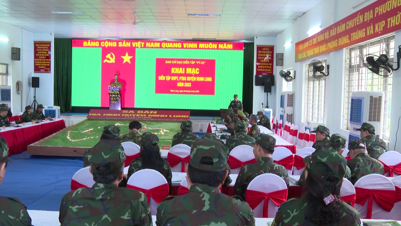 Diễn tập khu vực ph&ograve;ng thủ, ph&ograve;ng thủ d&acirc;n sự năm 2023 tại huyện Minh Long
