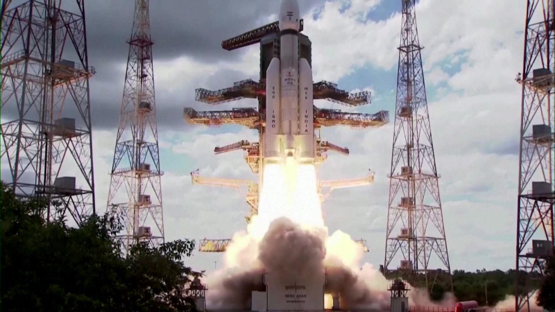 Tàu thám hiểm Ấn Độ chuẩn bị đáp xuống Mặt Trăng