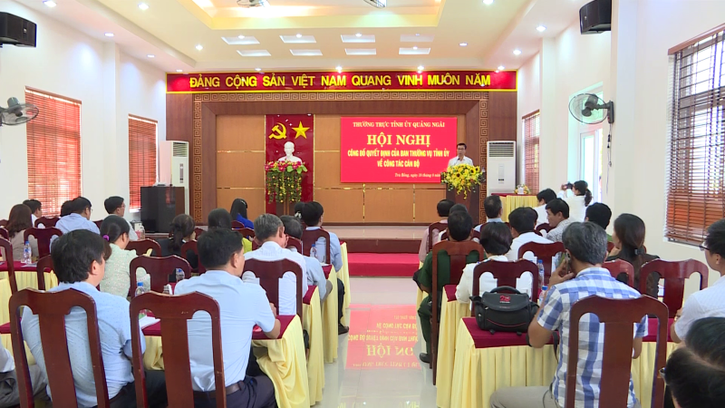 Công bố quyết định của Ban Thường vụ Tỉnh ủy về công tác cán bộ