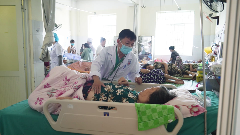 Cứu sống nhiều bệnh nhân tim mạch bằng kỹ thuật chụp mạch xóa nền DSA