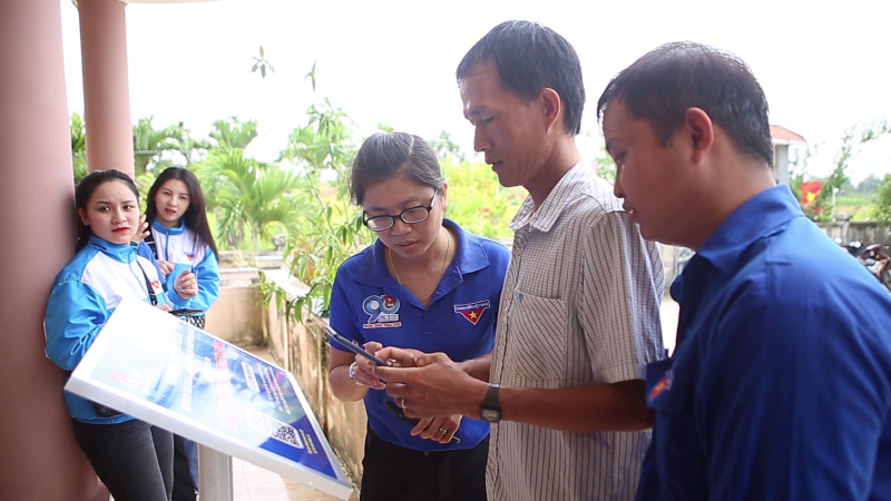 Tuổi trẻ Quảng Ng&atilde;i t&iacute;ch cực thực hiện số ho&aacute; di t&iacute;ch