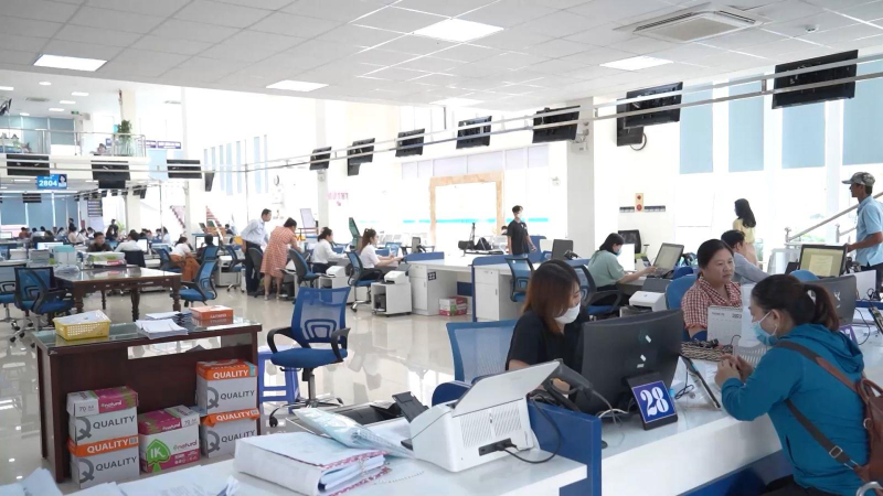 Rút ngắn tối thiểu 20% thời gian giải quyết thủ tục hành chính thực hiện nộp trực tuyến