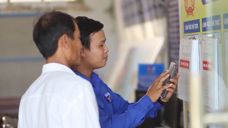 Chuyển đổi số, hướng tới x&acirc;y dựng n&ocirc;ng th&ocirc;n mới th&ocirc;ng minh