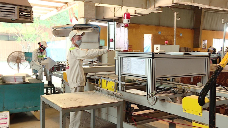 N&ecirc;n giảm 2% thuế VAT với tất cả h&agrave;ng h&oacute;a