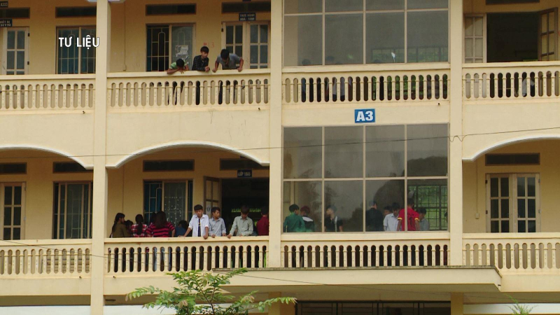 Hơn 88% học sinh THPT phải đi học thêm