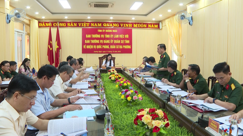 Ban thường vụ Tỉnh ủy l&agrave;m việc với Ban thường vụ Đảng ủy qu&acirc;n sự tỉnh