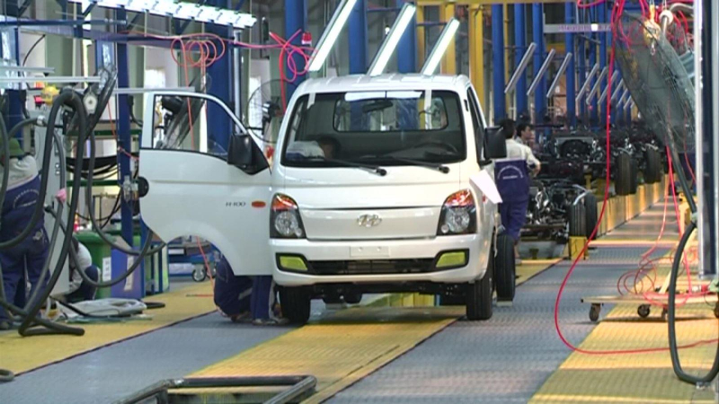 Standard Chartered dự b&aacute;o GDP Việt Nam năm 2024 ở mức 6,7%