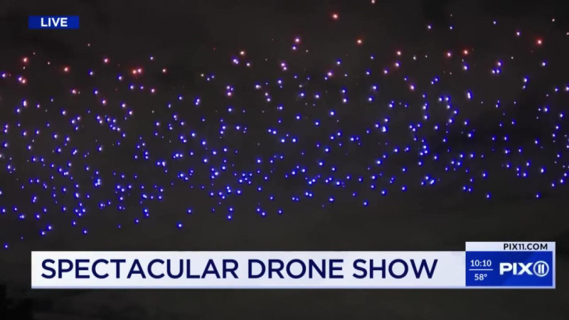 Màn biểu diễn đặc biệt của drone tại New York