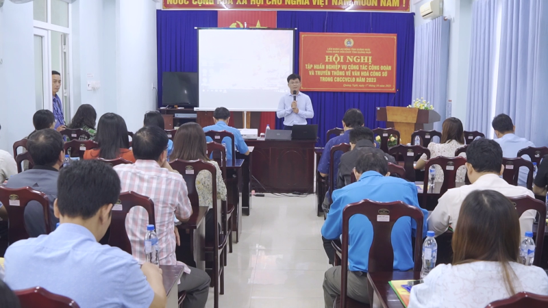 Tập huấn nghiệp vụ công đoàn cơ sở