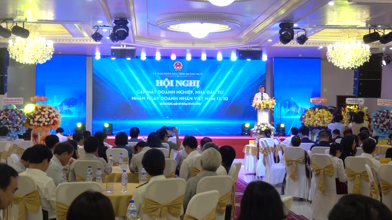 Gặp mặt doanh nghiệp, nh&agrave; đầu tư nh&acirc;n Ng&agrave;y Doanh nh&acirc;n Việt Nam