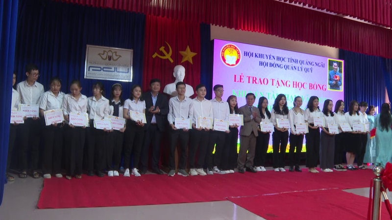 Đẩy mạnh công tác tuyên truyền khuyến học, khuyến tài