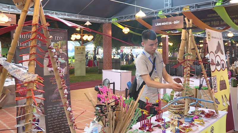 Hội tụ và lan tỏa làng nghề truyền thống Việt