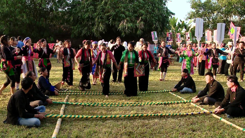 Tuần &ldquo;Đại đo&agrave;n kết c&aacute;c d&acirc;n tộc - Di sản Văn h&oacute;a Việt Nam&rdquo;