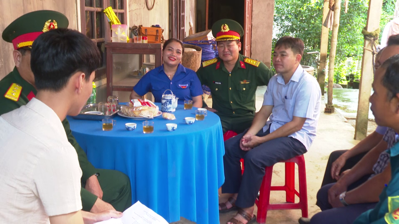 Thanh niên miền núi Sơn Hà tình nguyện nhập ngũ