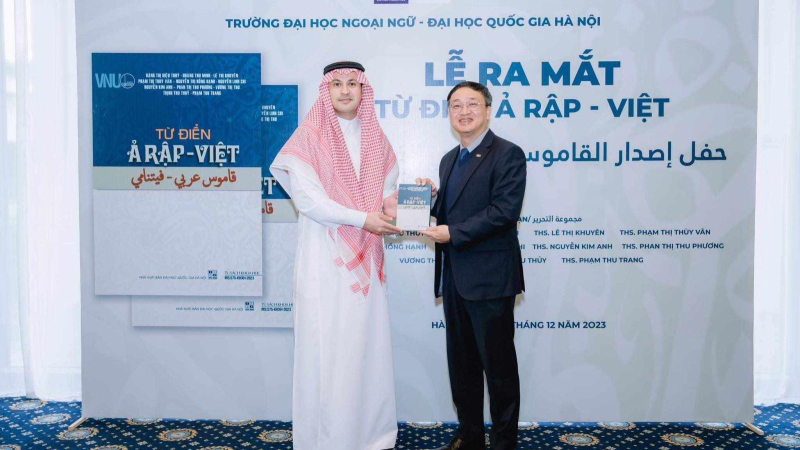 Ra mắt cuốn từ điển Arab - Việt đầu tiên