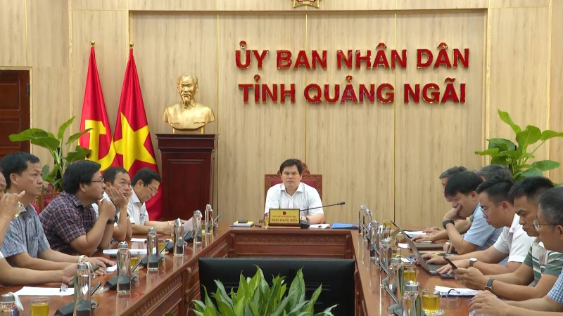 Thi đua hoàn thành 3.000 km đường cao tốc trước ngày 31/12/2025