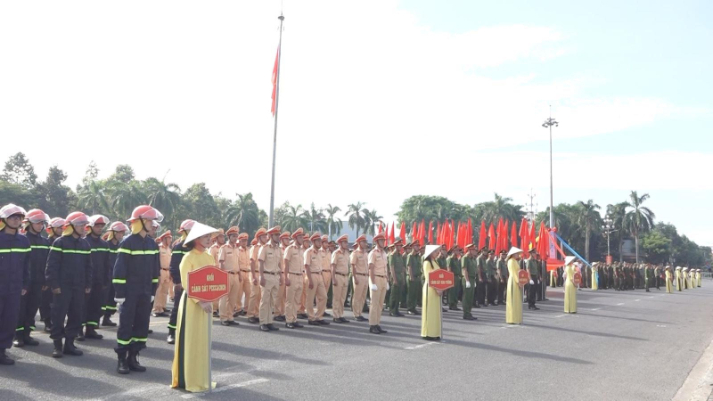 Quảng Ngãi ra mắt lực lượng an ninh trật tự ở cơ sở
