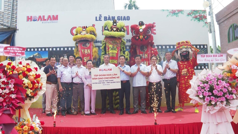 Trưởng Ban Tuyên giáo Tỉnh ủy dự lễ bàn giao chợ Đồng Ké