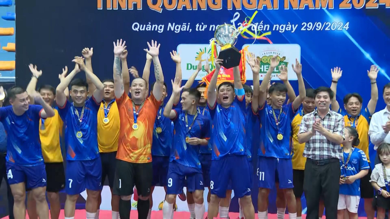 Bế mạc giải bóng đá Futsal tỉnh Quảng Ngãi năm 2024