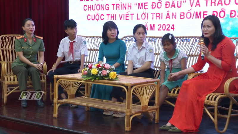 Giao lưu, chia sẻ kinh nghiệm chương trình “Mẹ đỡ đầu”