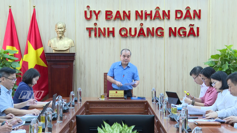 Họp Ban Quản l&yacute; Quỹ Đền ơn đ&aacute;p nghĩa tỉnh Quảng Ng&atilde;i