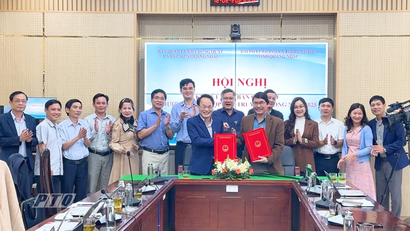 K&yacute; kết bi&ecirc;n bản ghi nhớ chương tr&igrave;nh hợp t&aacute;c truyền th&ocirc;ng