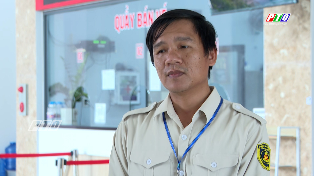 Phó Giám đốc Ban Quản lý cảng và Cảng vụ đường thủy nội địa Quảng Ngãi Phạm Tấn Duy