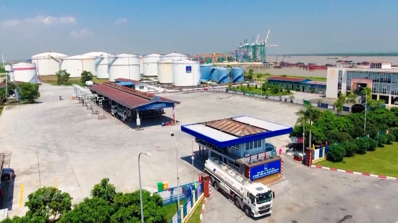 Khu kinh tế Dung Quất và các Khu công nghiệp Quảng Ngãi đóng góp ngân sách 9.610 tỷ đồng 