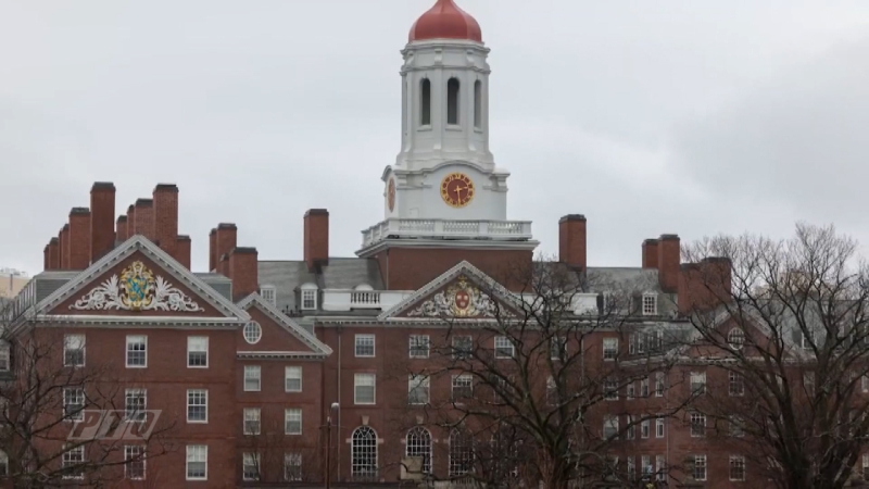 Bộ Giáo dục Mỹ tạm dừng tài trợ Đại học Harvard