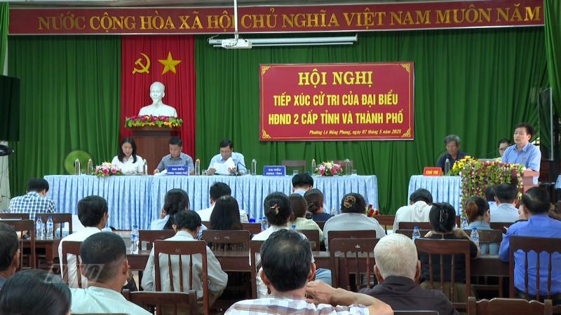 Phó Chủ tịch Thường trực HĐND tỉnh Nguyễn Cao Phúc tiếp xúc cử tri phường 