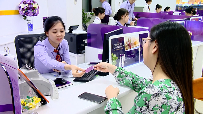 Ngừng giao dịch công nghệ dải từ trên thẻ ATM từ ngày 01/7