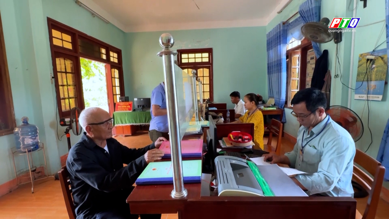 Quảng Ng&atilde;i đẩy mạnh kết nối v&agrave; khai th&aacute;c dữ liệu hộ tịch điện tử