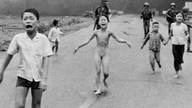 World Press Photo ngừng ghi nhận Nick Út là tác giả bức ảnh 'Em bé Napalm'